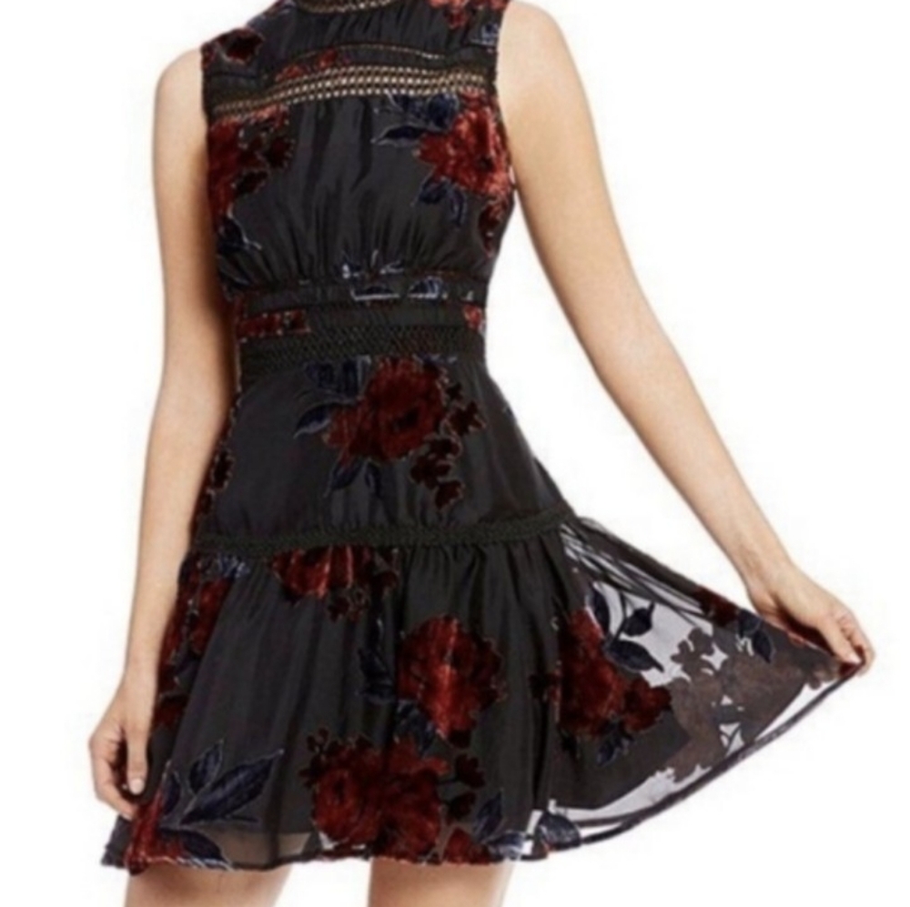 Gianni Bini Burnout Velvet Dress S Black Dark Floral Velour Fairy Grunge Tiered